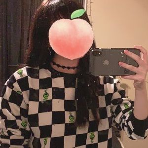 Meet your Posher, Alexis